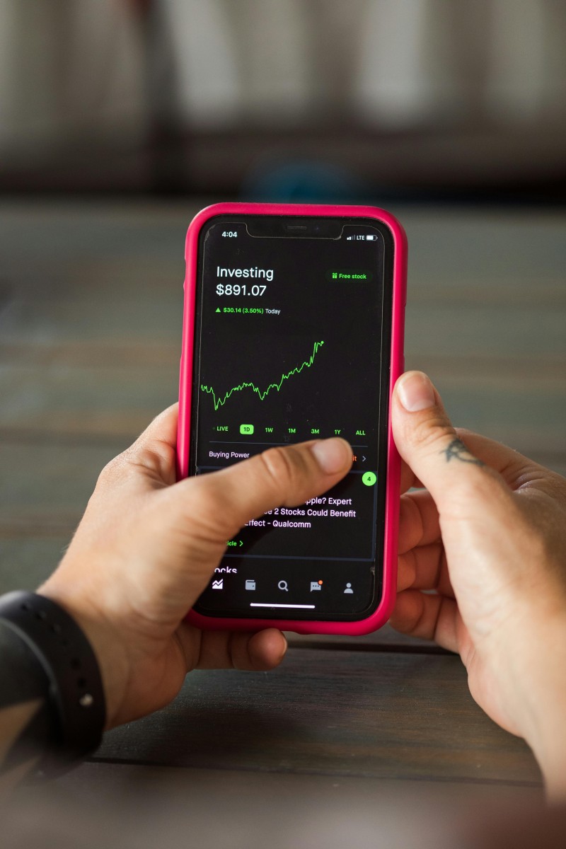 股查查杠杆app：高效工具以确保明智的投资决策